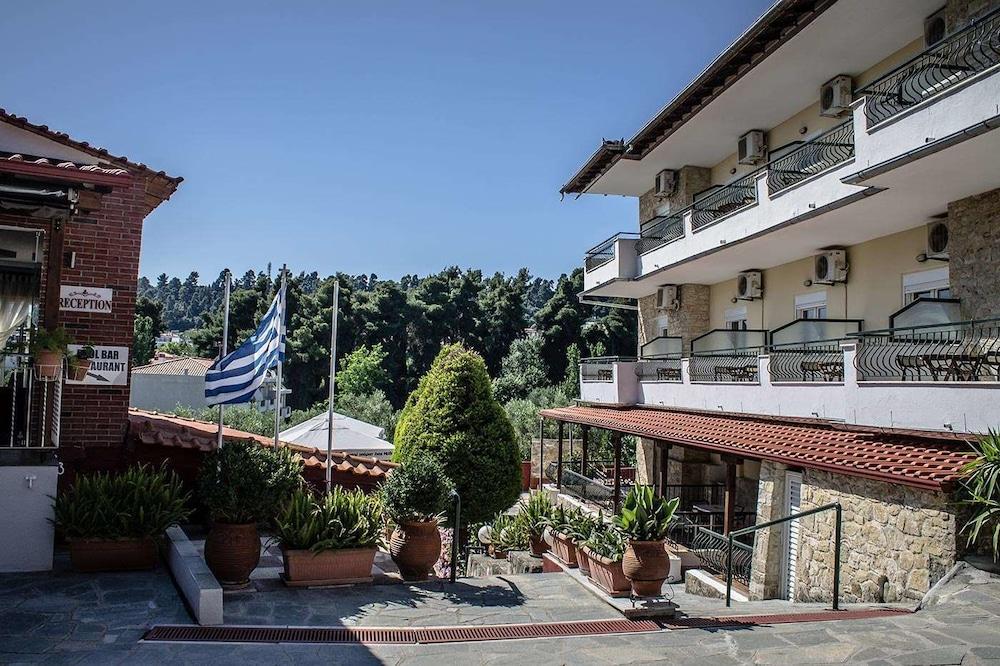 Hotel Ilios