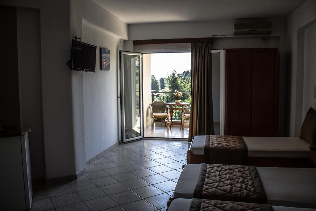 Ilios Hotel 3*